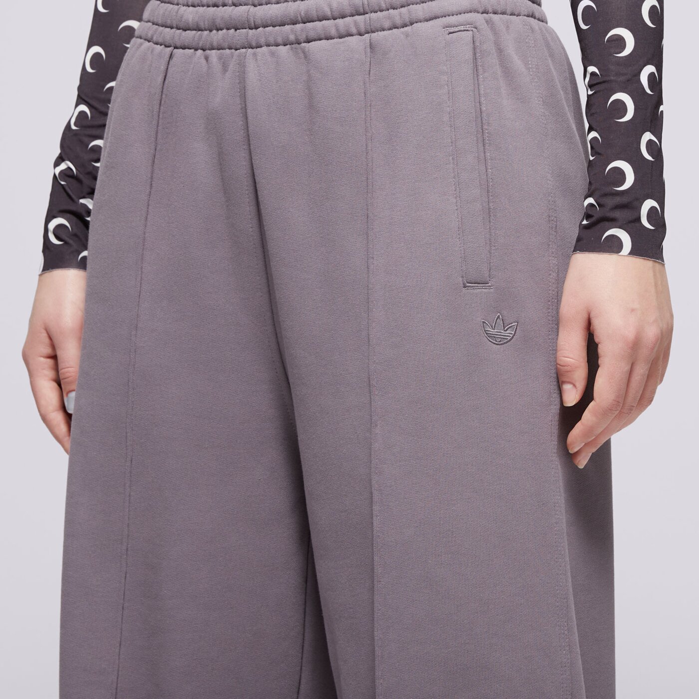 Spodnie dresowe damskie ADIDAS SPODNIE P ESS PANTS iy9711 kolor szary