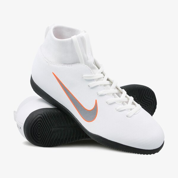 Buty piłkarskie dla dzieci NIKE JR SUPERFLYX 6 CLUB IC ah7346-107 kolor biały