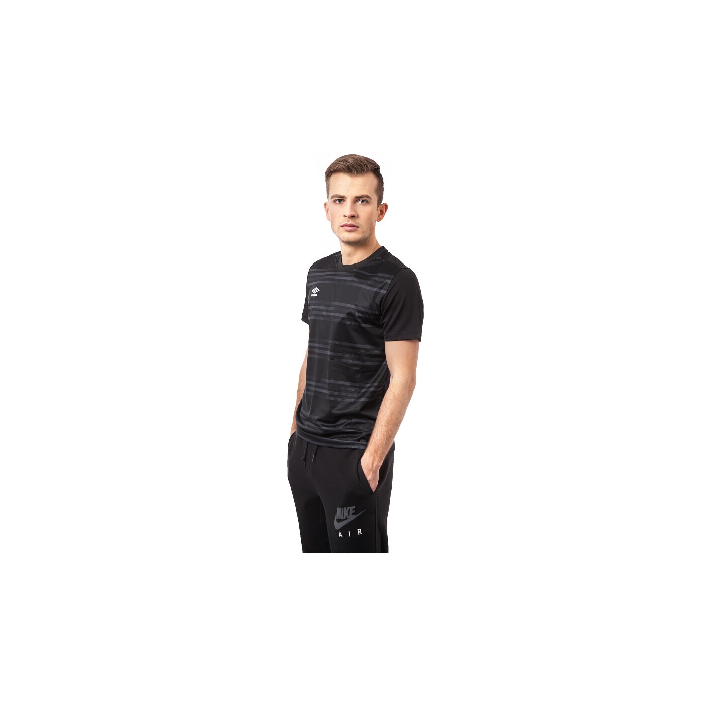 Koszulka męska UMBRO T-SHIRT PRO TRAINING GRAPHIC POLY TEE 1 62916uc44 kolor czarny