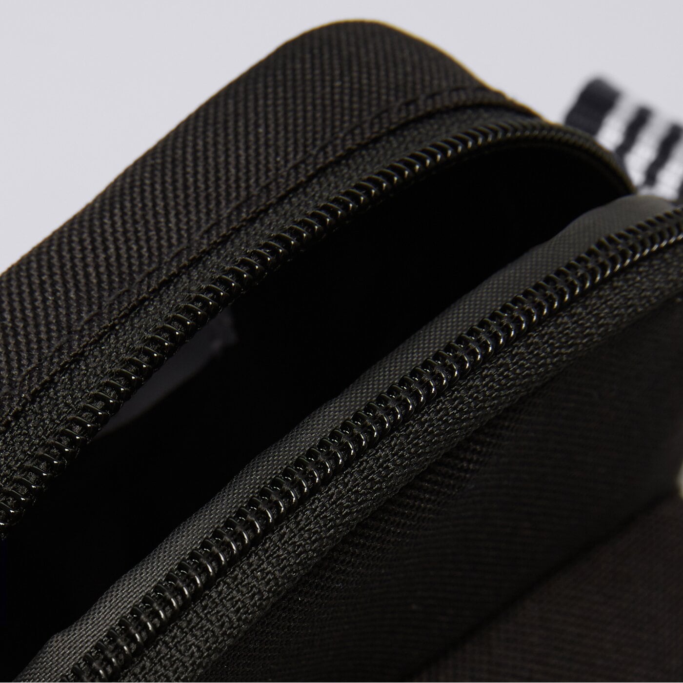 Nerka (saszetka na pas) damska sportowa ADIDAS TOREBKA AC FESTIVAL BAG ij0765 kolor czarny