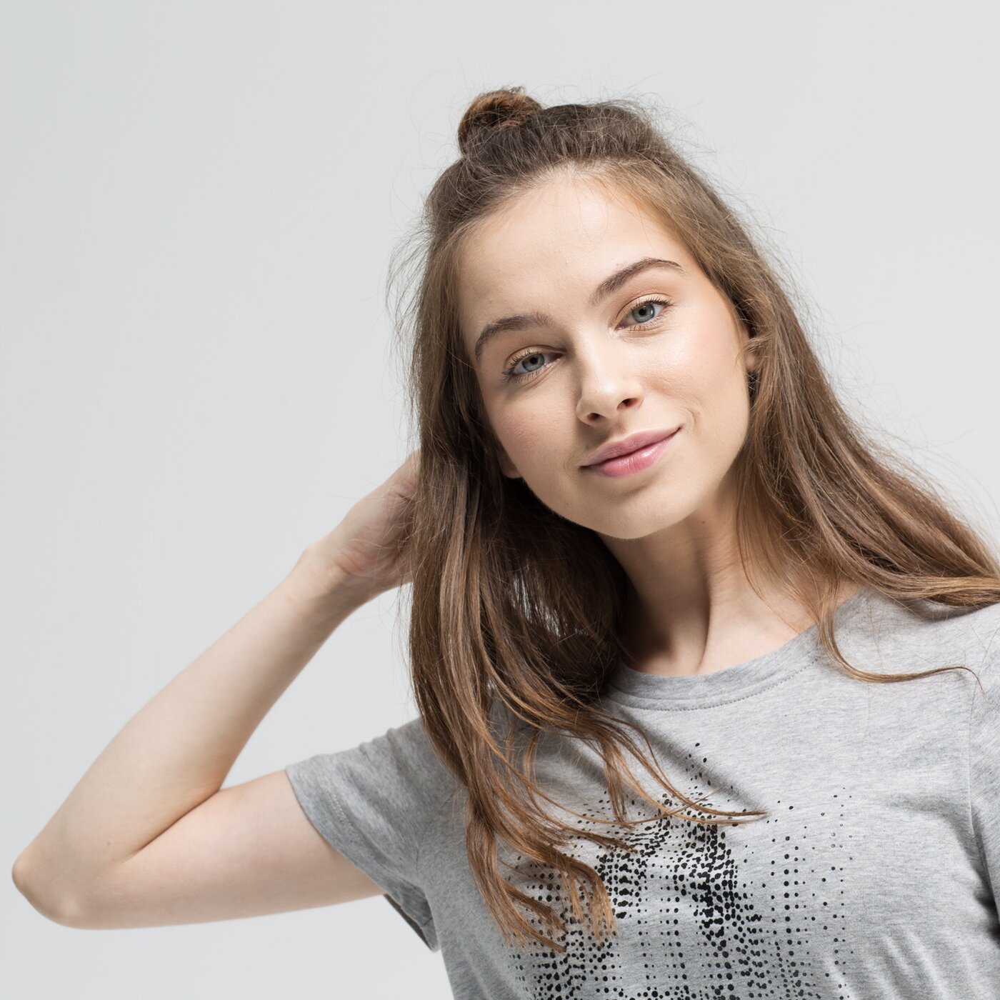 Koszulka damska REEBOK T-SHIRT GS MOTION DOT CREW du4671 kolor szary