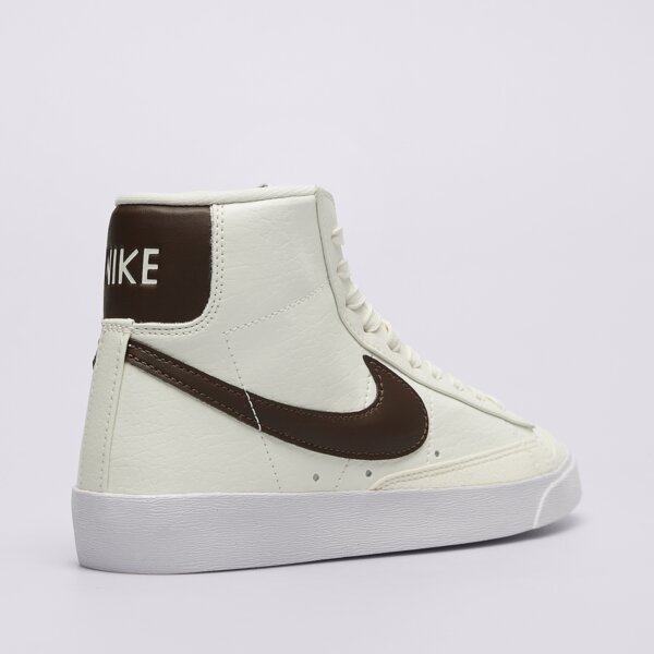 Buty sportowe damskie NIKE BLAZER MID '77 NEXT NATURE dq4124-107 kolor beżowy