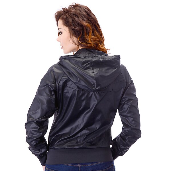 Kurtka przejściowa damska NIKE KURTKA THE WINDRUNNER 341297038 kolor czarny