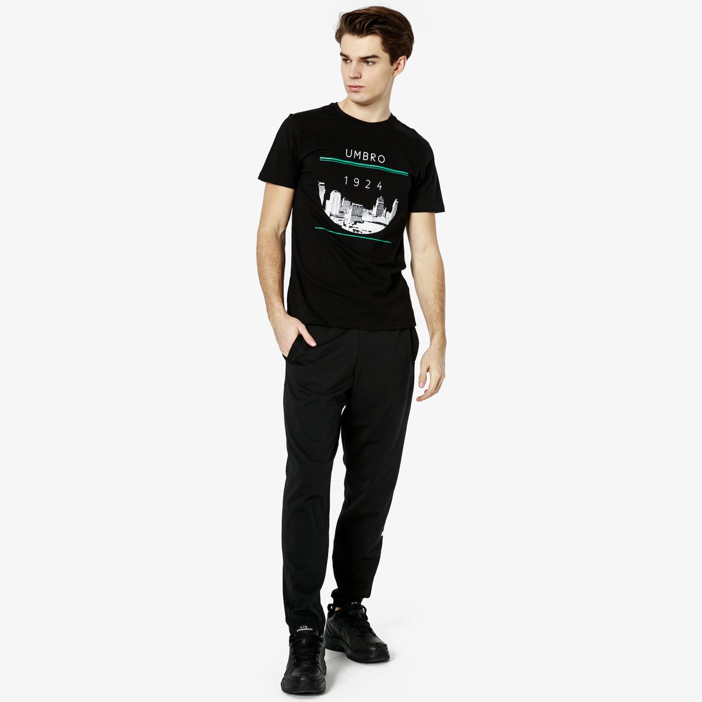 Koszulka męska UMBRO T-SHIRT SS LAKAZO ul19tsm44002 kolor czarny