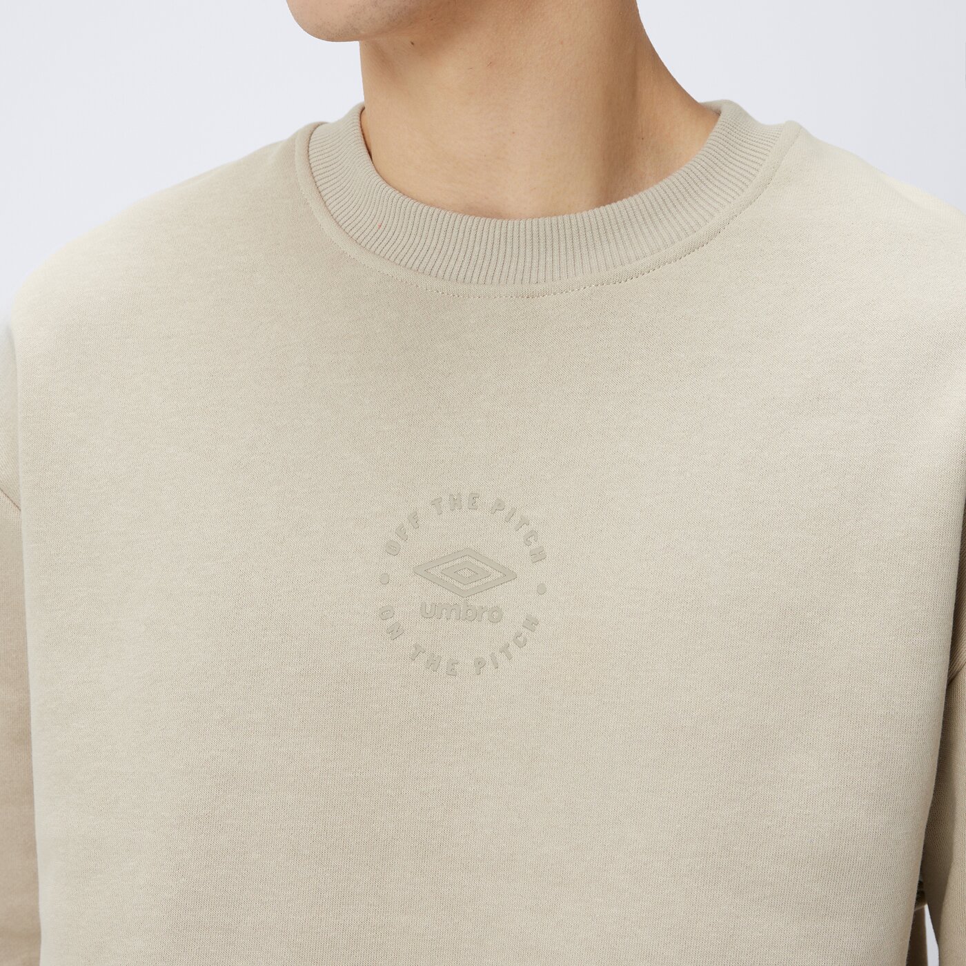 Bluza męska UMBRO BLUZA RLXD SWEAT 66610u-mru kolor beżowy