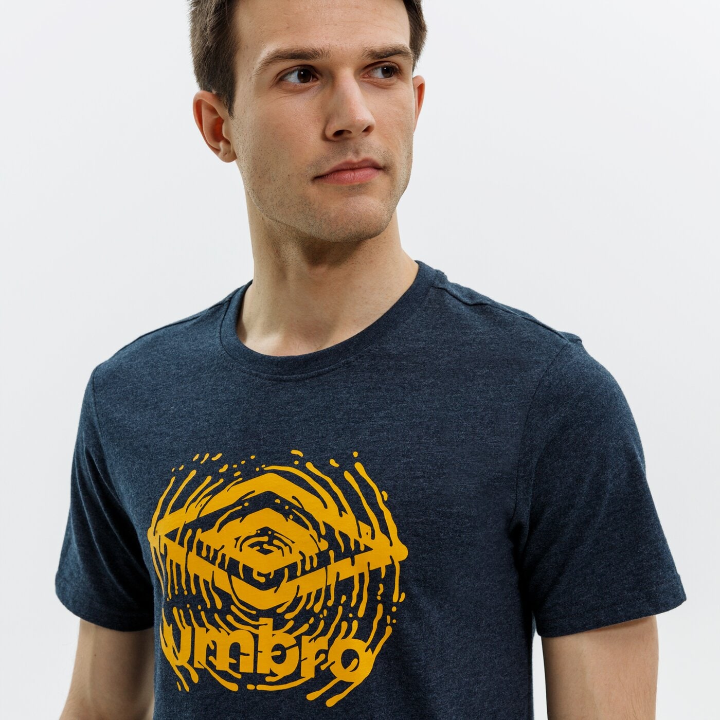 Koszulka męska UMBRO T-SHIRT NENEKO ul321tsm01003 kolor granatowy