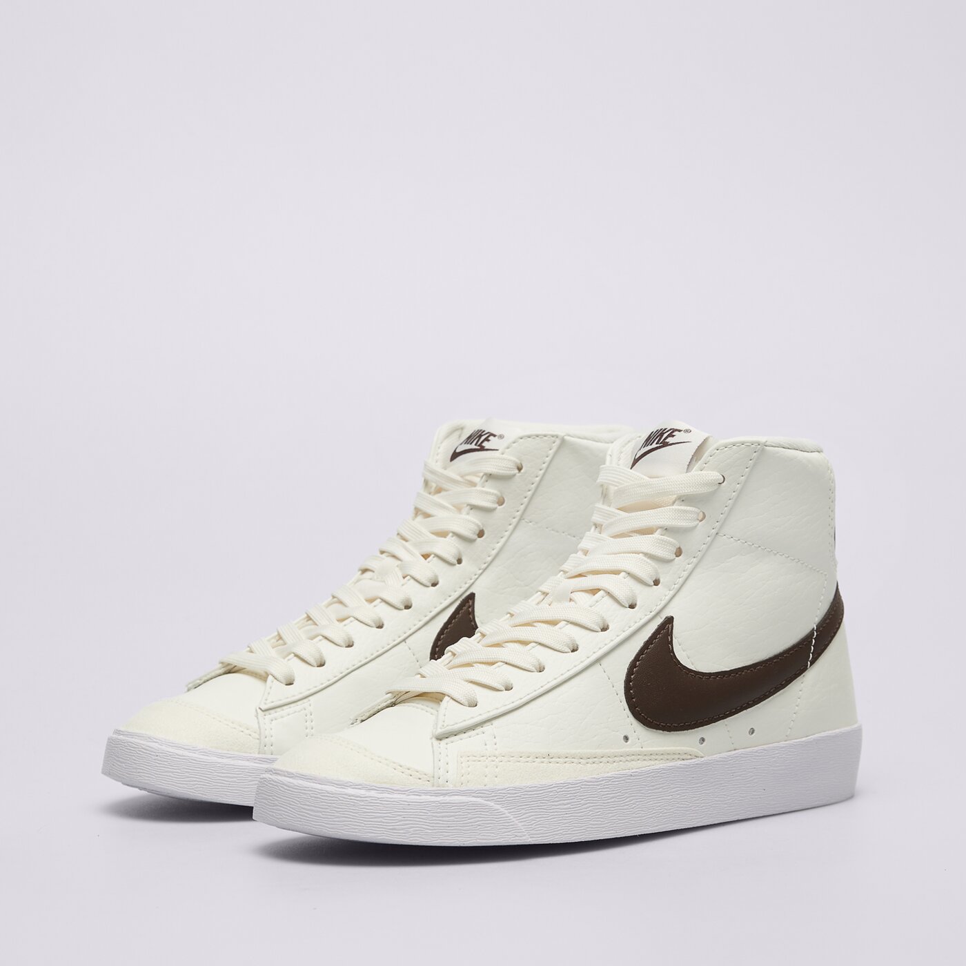 Buty sportowe damskie NIKE BLAZER MID '77 NEXT NATURE dq4124-107 kolor beżowy