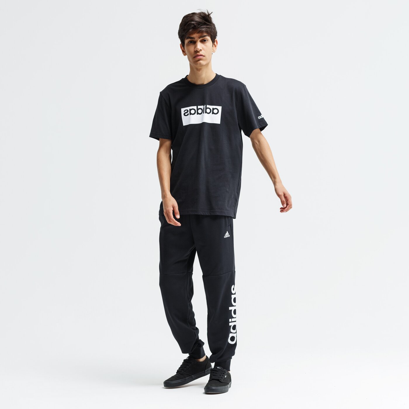 Koszulka męska ADIDAS T-SHIRT SS M BOX GRFX T 1 ei4564 kolor czarny