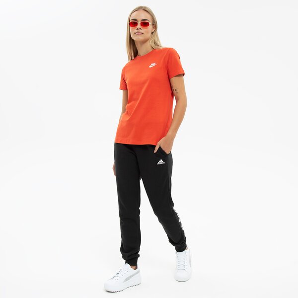 Koszulka damska NIKE T-SHIRT SS W NSW CLUB dn2393-861 kolor czerwony