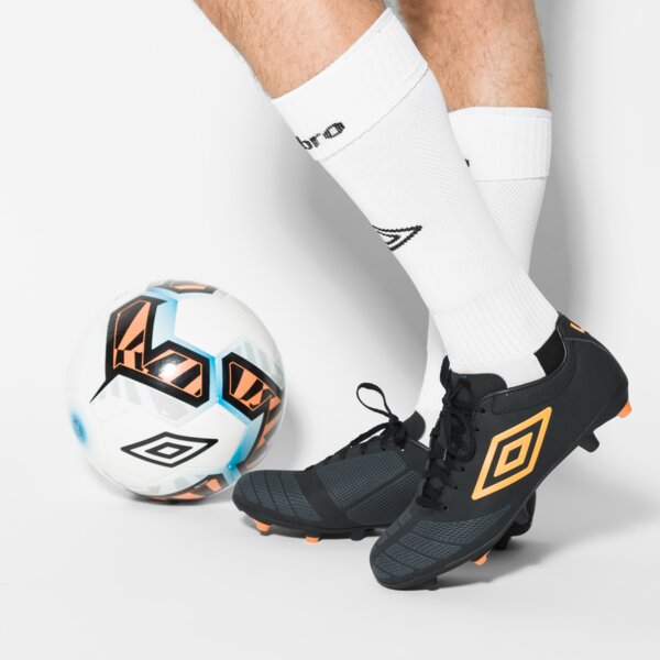 Buty piłkarskie męskie UMBRO UX ACCURO CLUB HG 81185ueqf kolor czarny