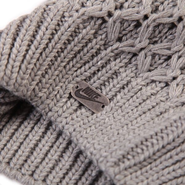 Czapka zimowa damska NIKE CZAPKA BEANIE SLOUCHY KNIT 628677063 kolor szary