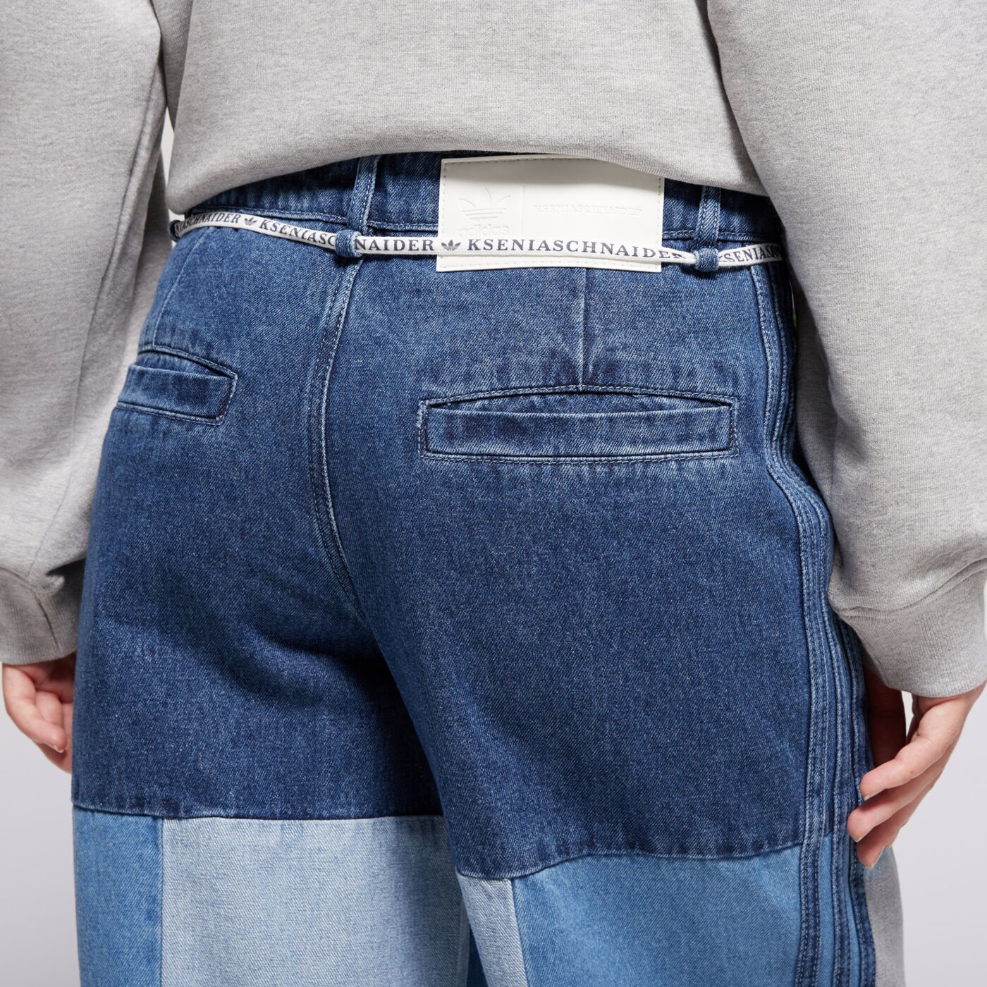 ADIDAS SPODNIE KSENIA PW JEANS iw5663 kolor niebieski