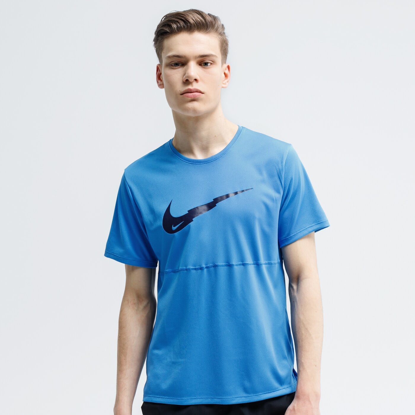 Koszulka męska NIKE T-SHIRT M NK BREATHE RUN SS WR PO GX cj5386-402 kolor niebieski