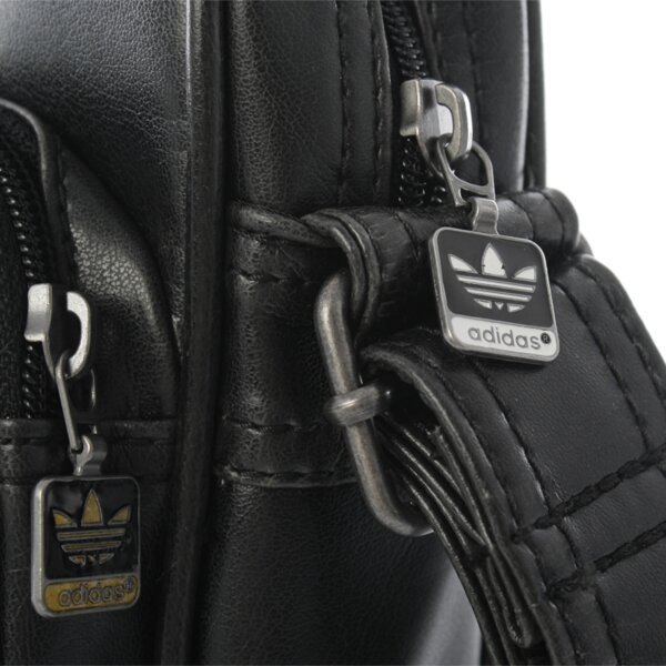 Torba sportowa damska ADIDAS TORBA ADICOLOR MINI BAG BLACK x32624 kolor czarny