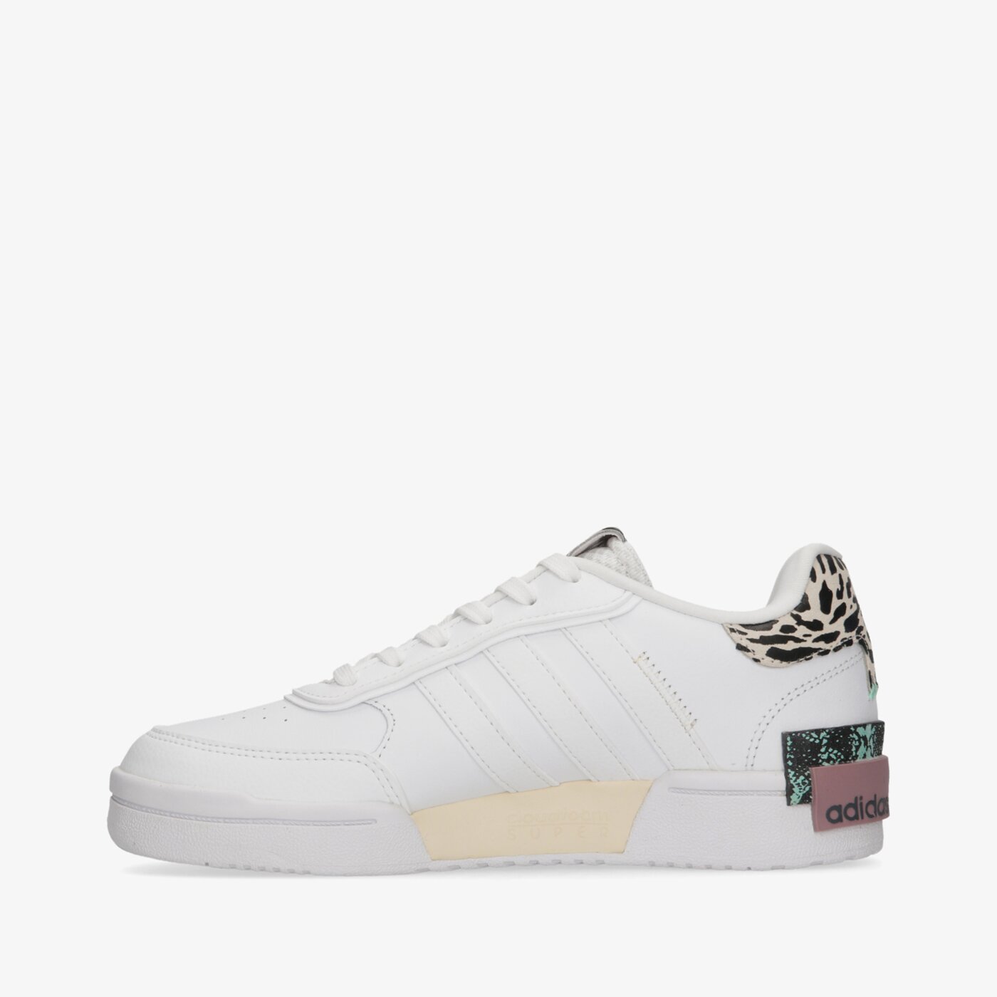 Buty sportowe damskie ADIDAS POSTMOVE SE gy6123 kolor biały