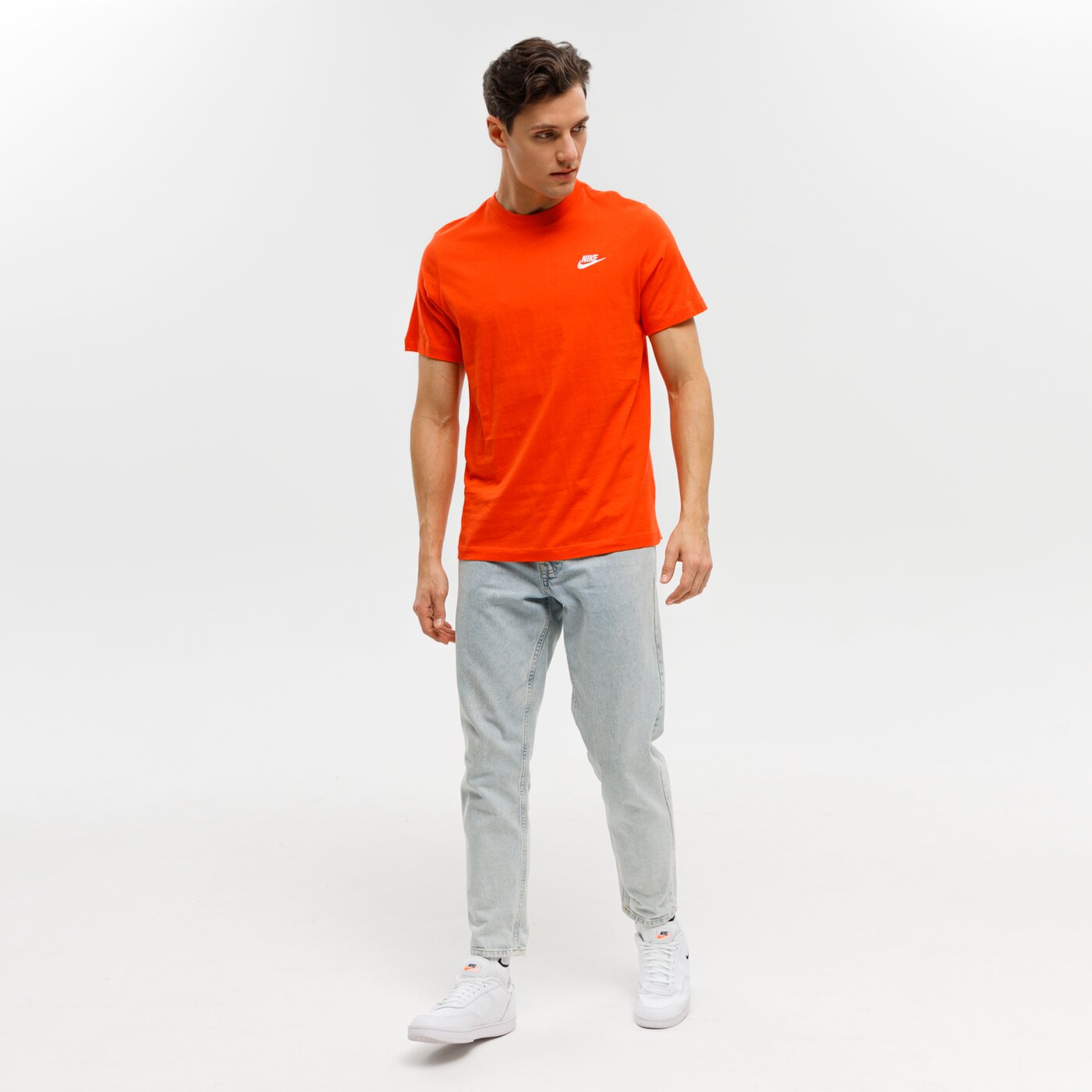 Koszulka męska NIKE T-SHIRT SPORTSWEAR CLUB ar4997-891 kolor pomarańczowy