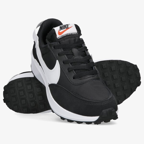 Buty sportowe damskie NIKE WAFFLE DEBUT dh9523-002 kolor czarny
