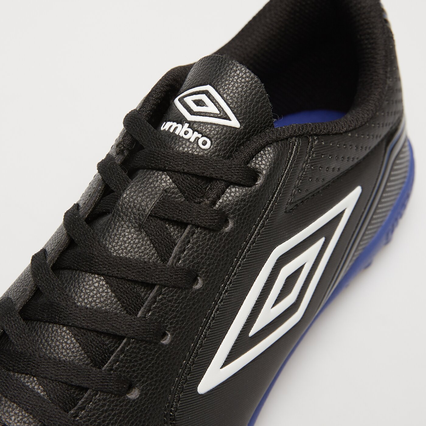 Buty piłkarskie męskie UMBRO CLASSICO XII TF 82004u-md9 kolor czarny