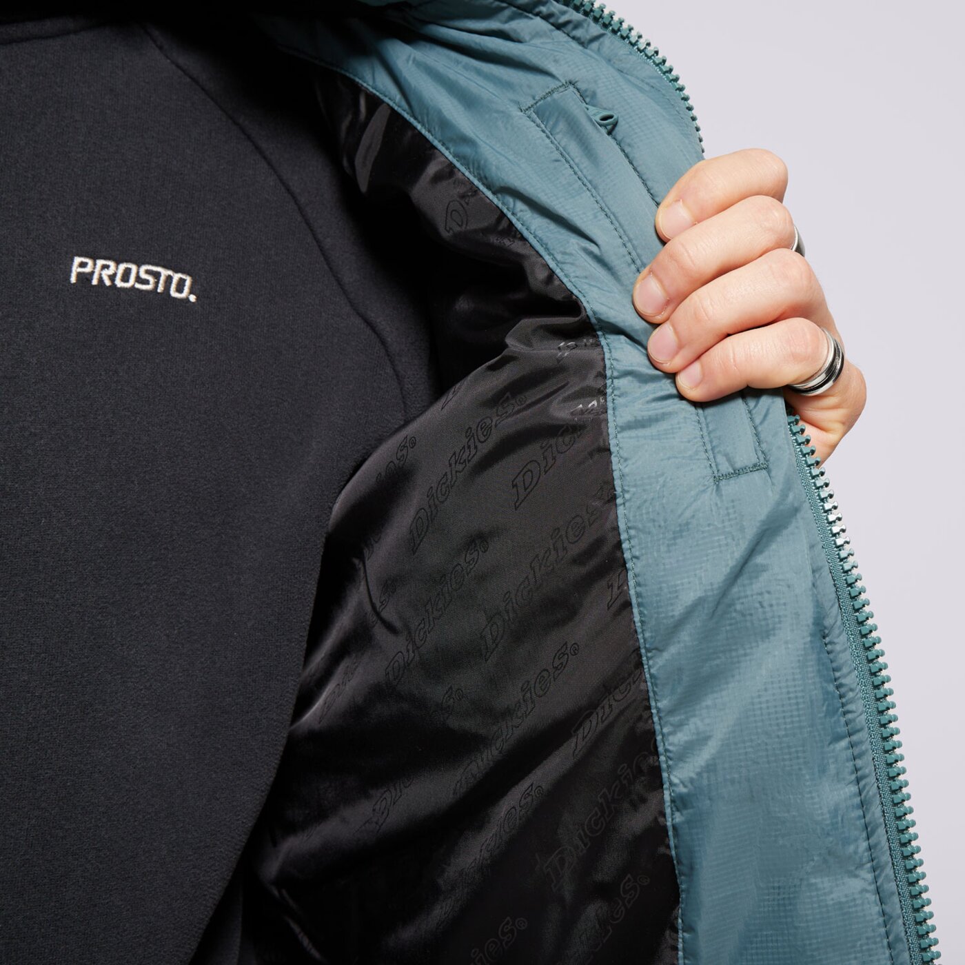 Kurtka zimowa męska DICKIES KURTKA ZIMOWA WALDENBURG JACKET dk0a4xp20ln1 kolor niebieski