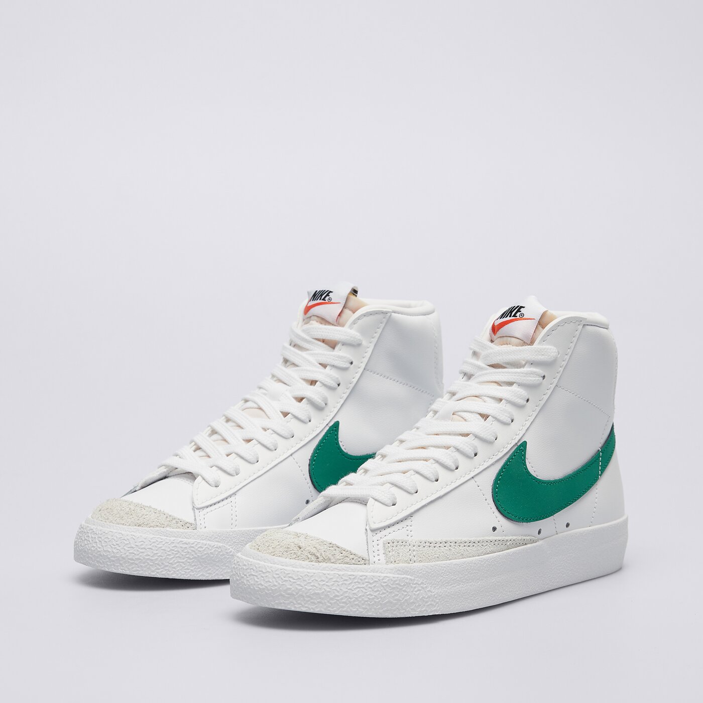 Buty sportowe damskie NIKE BLAZER MID '77  cz1055-119 kolor biały