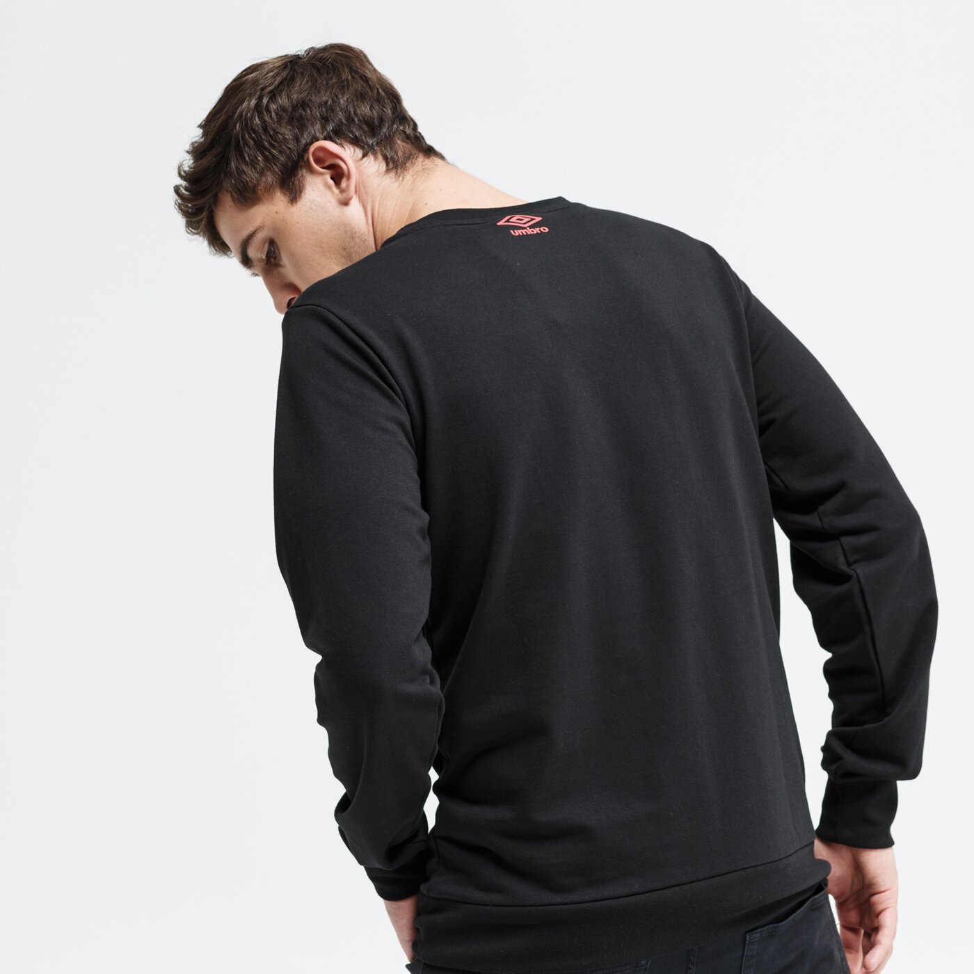 Bluza męska UMBRO BLUZA SYVARI ul39blm21002 kolor czarny