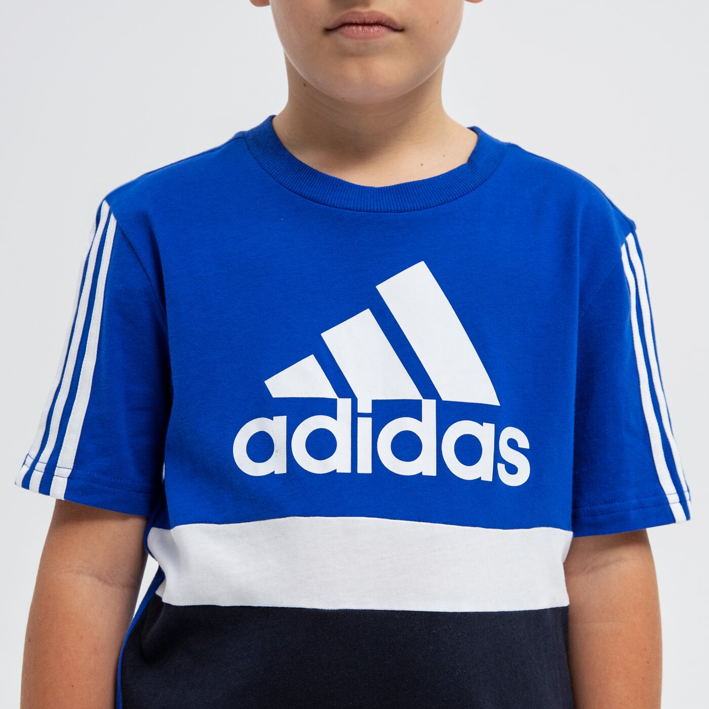 Koszulka dziecięca ADIDAS T-SHIRT SS B CB T BOY ha6317 kolor granatowy