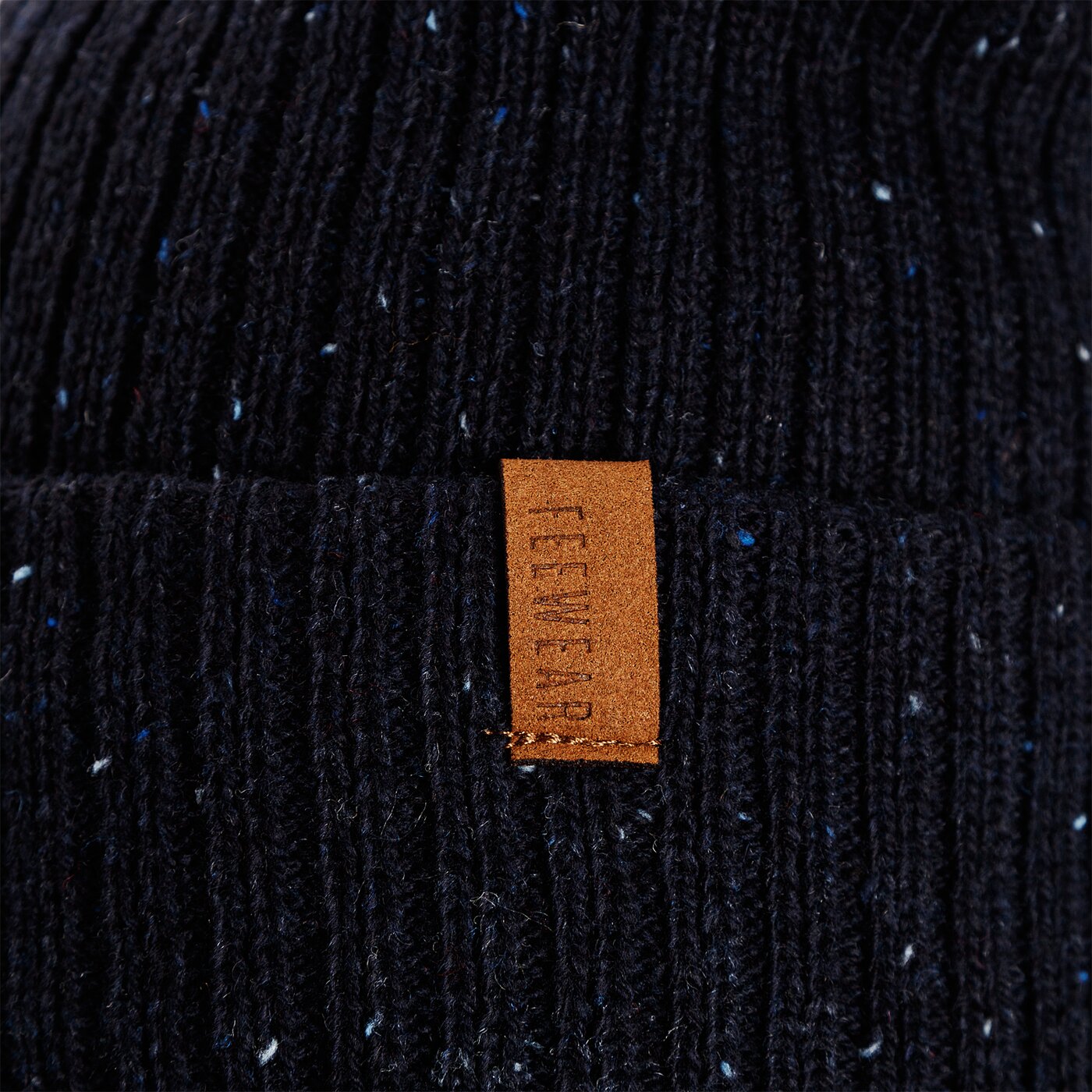 Czapka zimowa damska FEEWEAR CZAPKA GRIMSTAD fw39hat06002 kolor granatowy