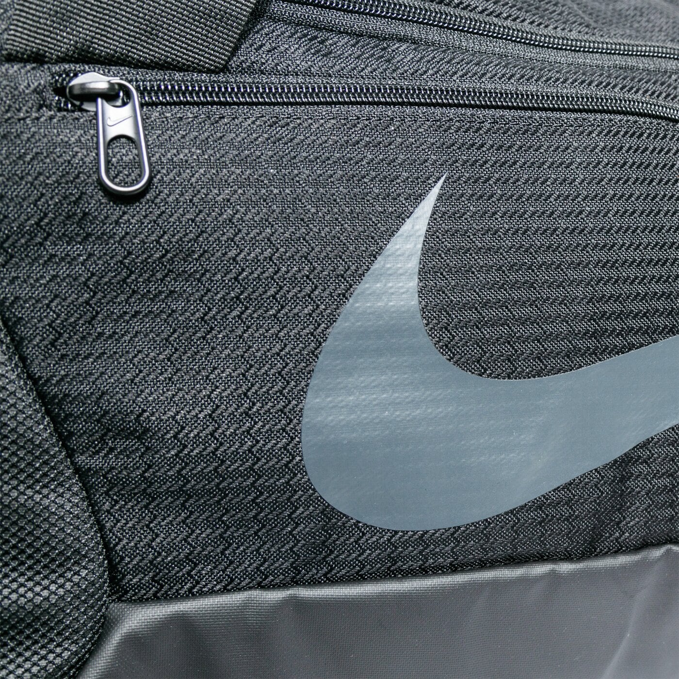 Torba sportowa damska NIKE TORBA BRASILIA 9.0 S cu1033-010 kolor czarny