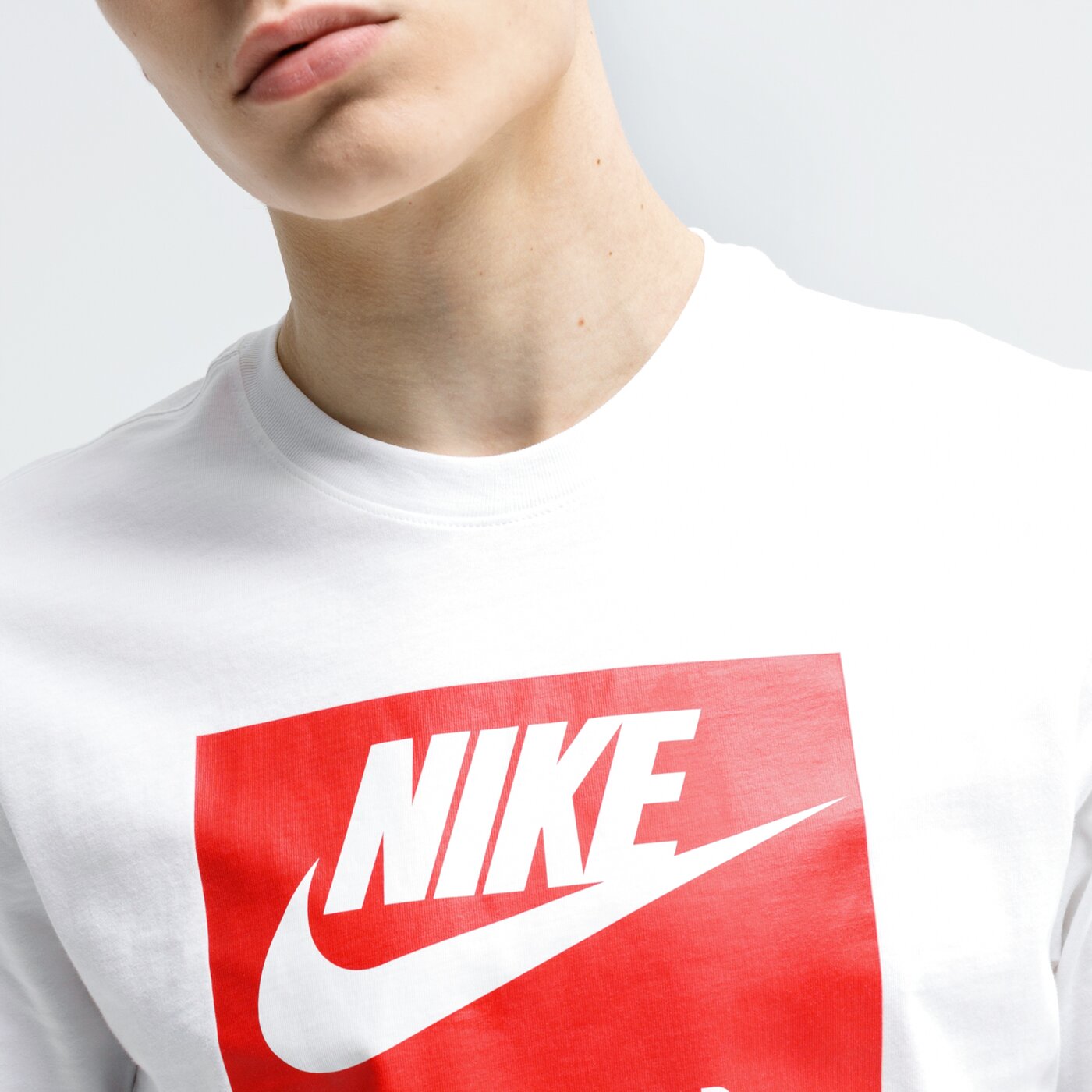 Koszulka męska NIKE T-SHIRT AIR ck4280-100 kolor biały