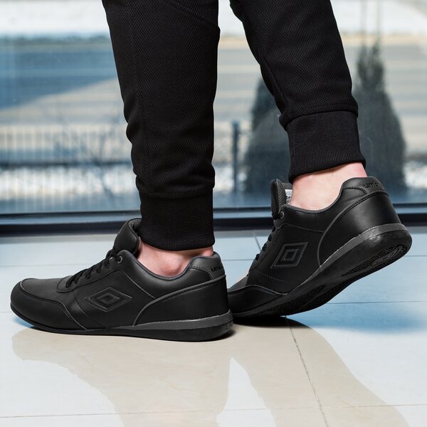 Buty sportowe męskie UMBRO MEDLOCK 40218uc44 kolor czarny
