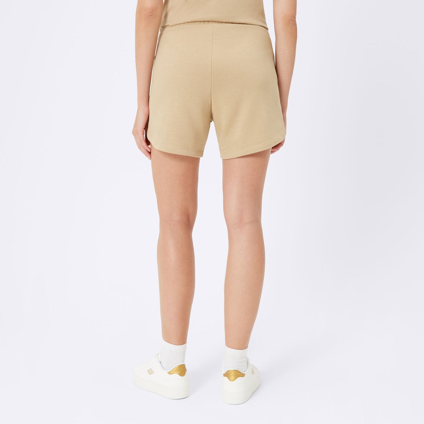 Spodenki damskie PUMA SZORTY ESS 5" HIGH WAIST TR 848339 83 kolor beżowy