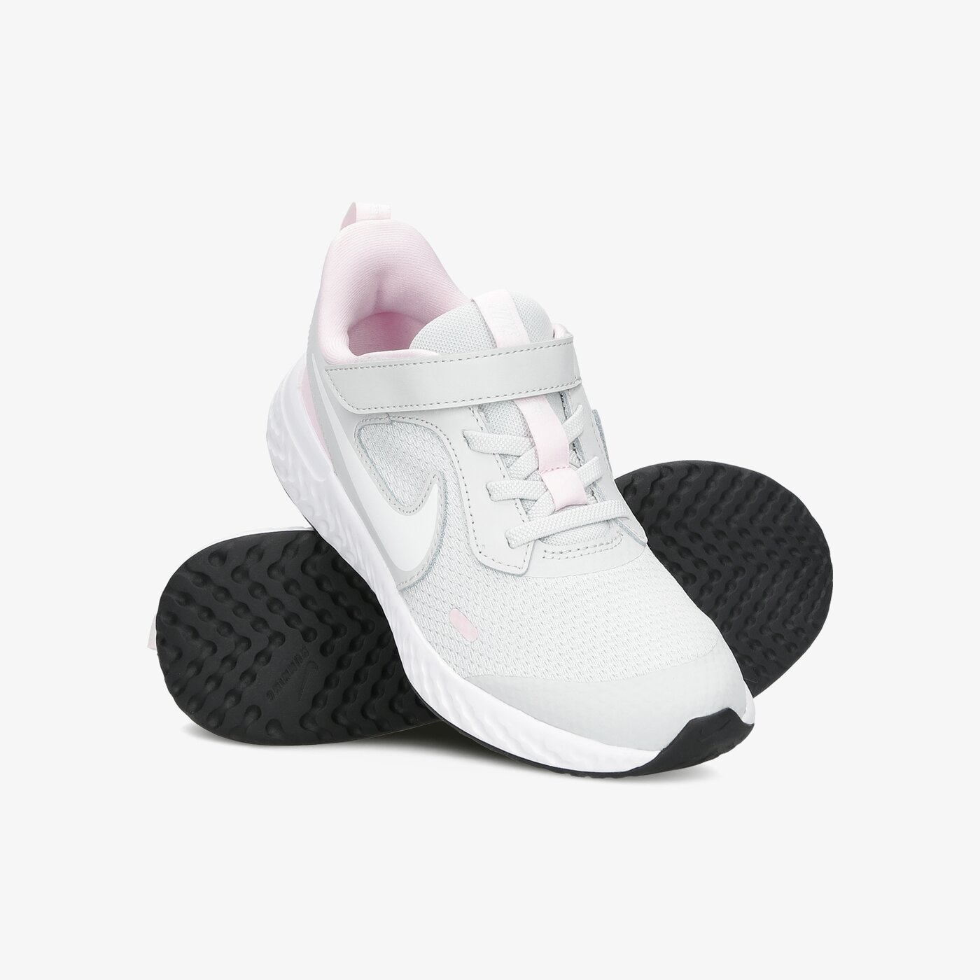 Buty do biegania dla dzieci NIKE REVOLUTION 5 bq5672-021 kolor szary