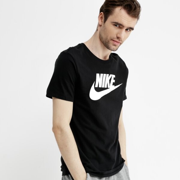 Koszulka męska NIKE T-SHIRT SS M NSW TEE ICON FUTURA 696707-015 kolor czarny