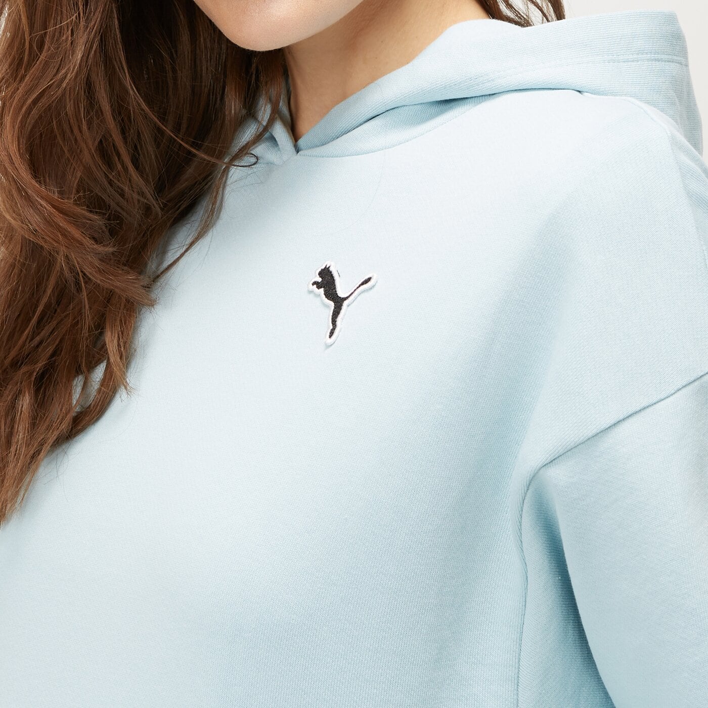 Bluza damska PUMA BLUZA Z KAPTUREM BETTER ESSENTIALS TR 675988 22 kolor niebieski