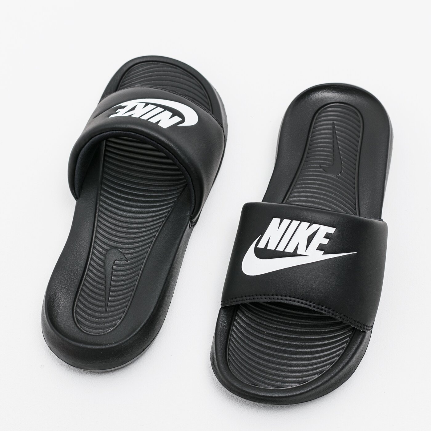 Klapki damskie NIKE VICTORI ONE SLIDE  cn9677-005 kolor czarny