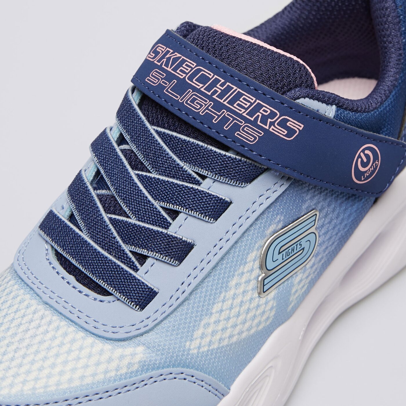 Buty dziecięce SKECHERS SOLA GLOW 303714lnvlb kolor niebieski