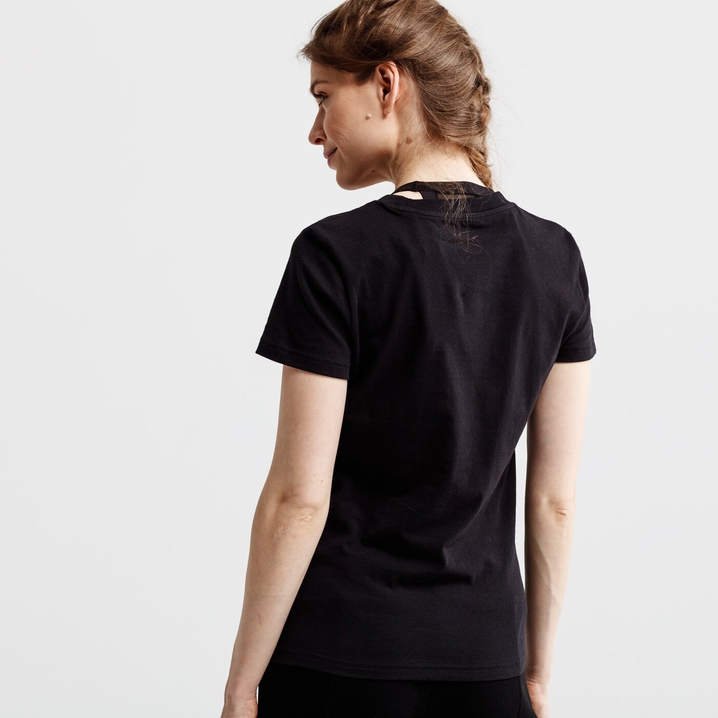 Koszulka damska ADIDAS T-SHIRT SS W E LIN SLIM T dp2361 kolor czarny