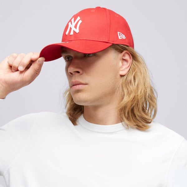 Czapka z daszkiem damska NEW ERA MLB 9FORTY NEW YORK YANKEES CAP LEAGUE B NY YANKEES 10531938 kolor czerwony