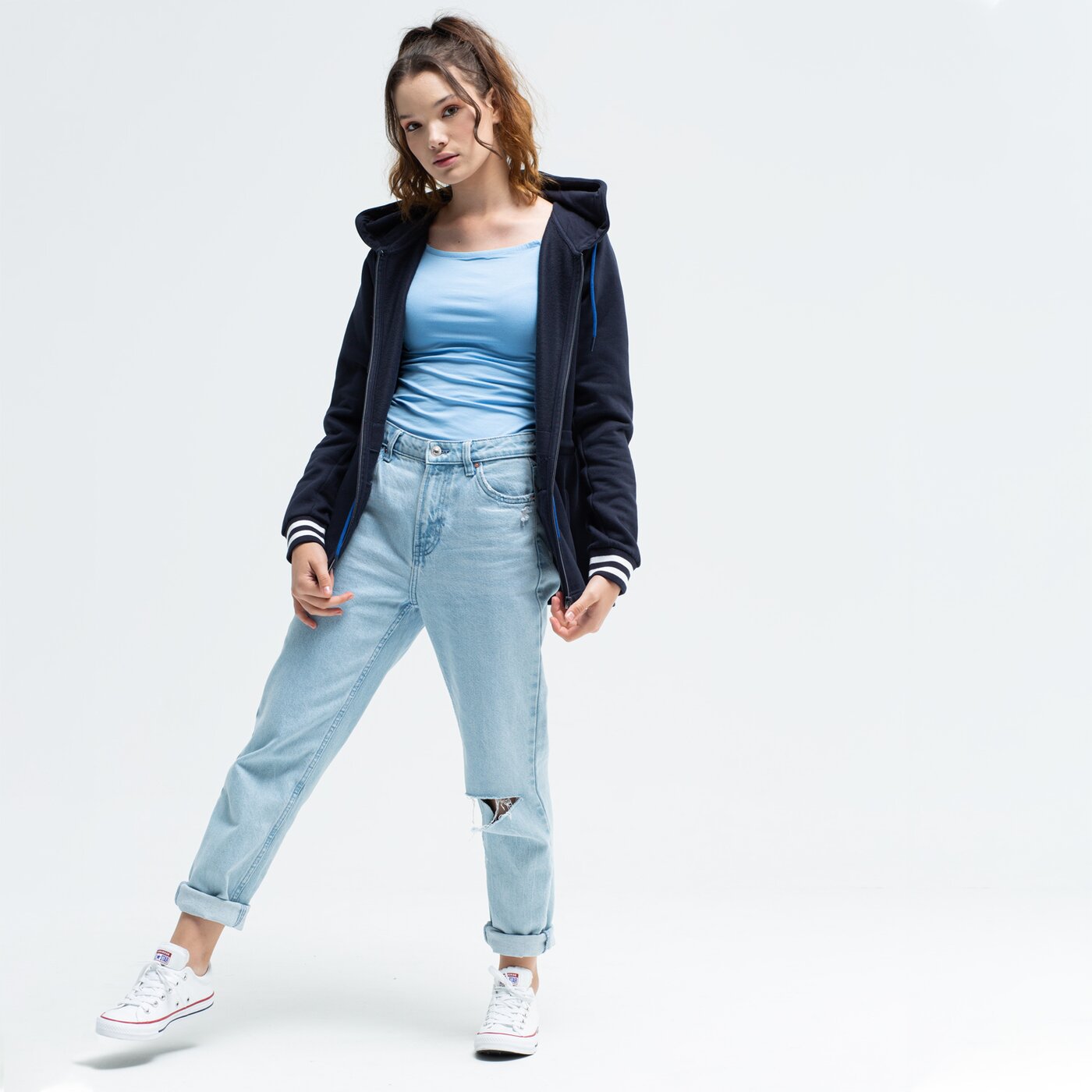 Bluza damska LOTTO BLUZA ROZPINANA Z KAPTUREM JUJUBE lo39bld17001 kolor granatowy