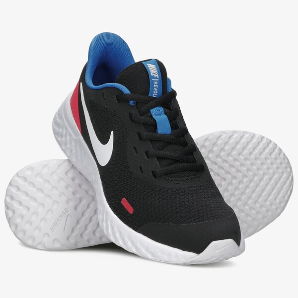 Buty do biegania dla dzieci NIKE REVOLUTION 5 bq5671-020 kolor czarny