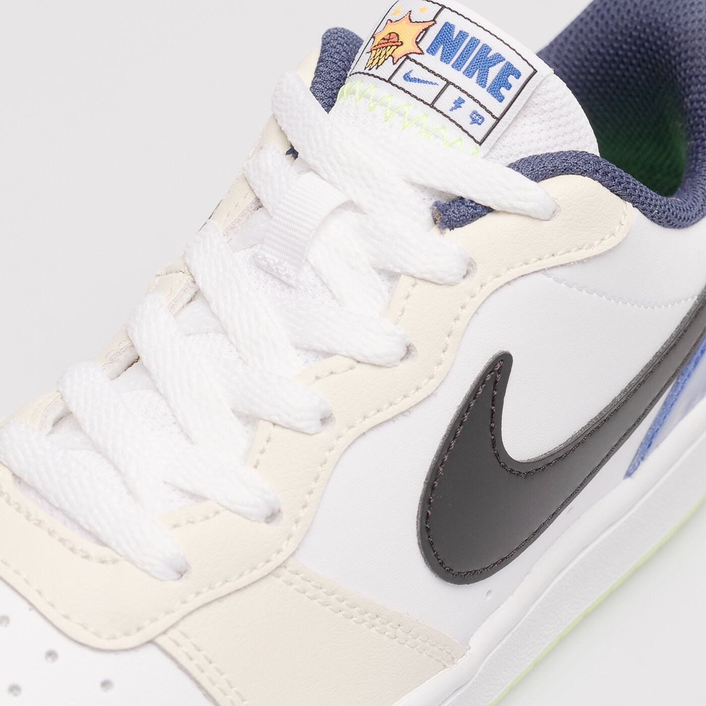 Buty dziecięce NIKE COURT BOROUGH LOW 2 SE (GS) fb1394-101 kolor biały