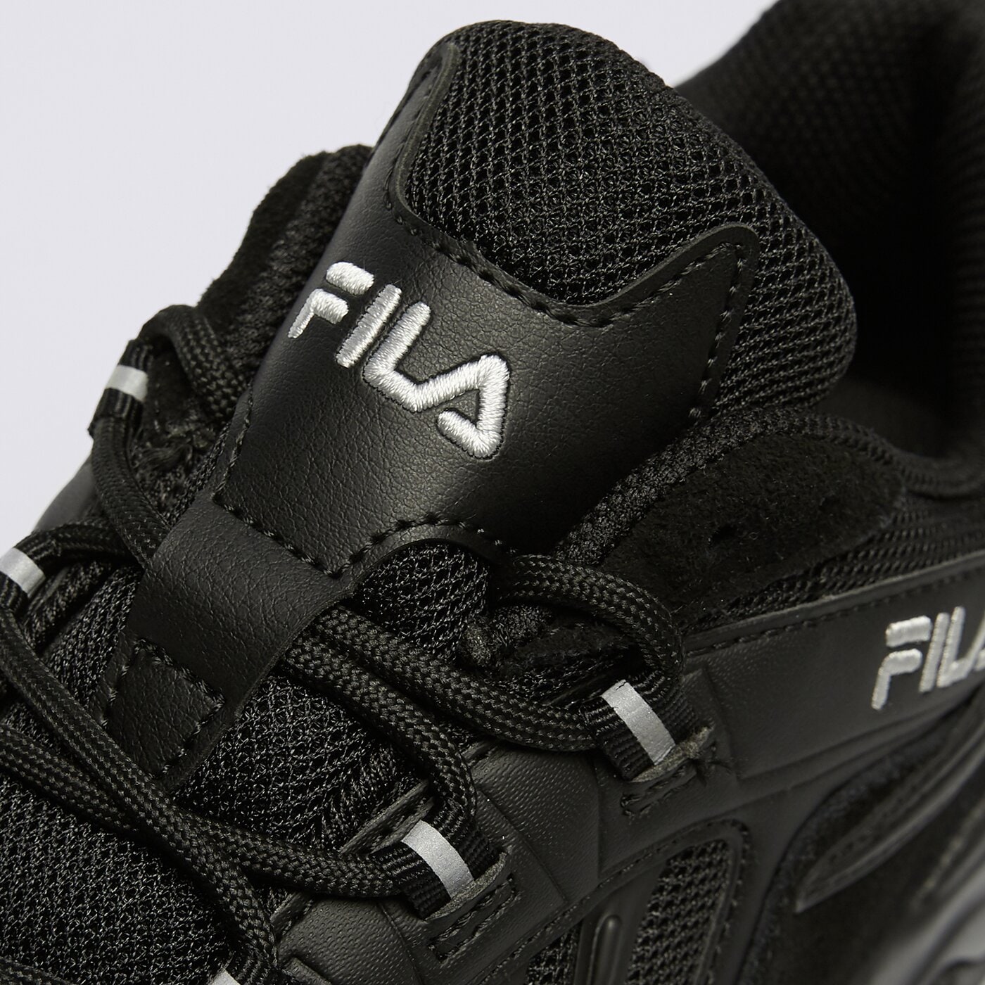 Buty sportowe męskie FILA RAVAGEMENT 1jm02589001 kolor czarny