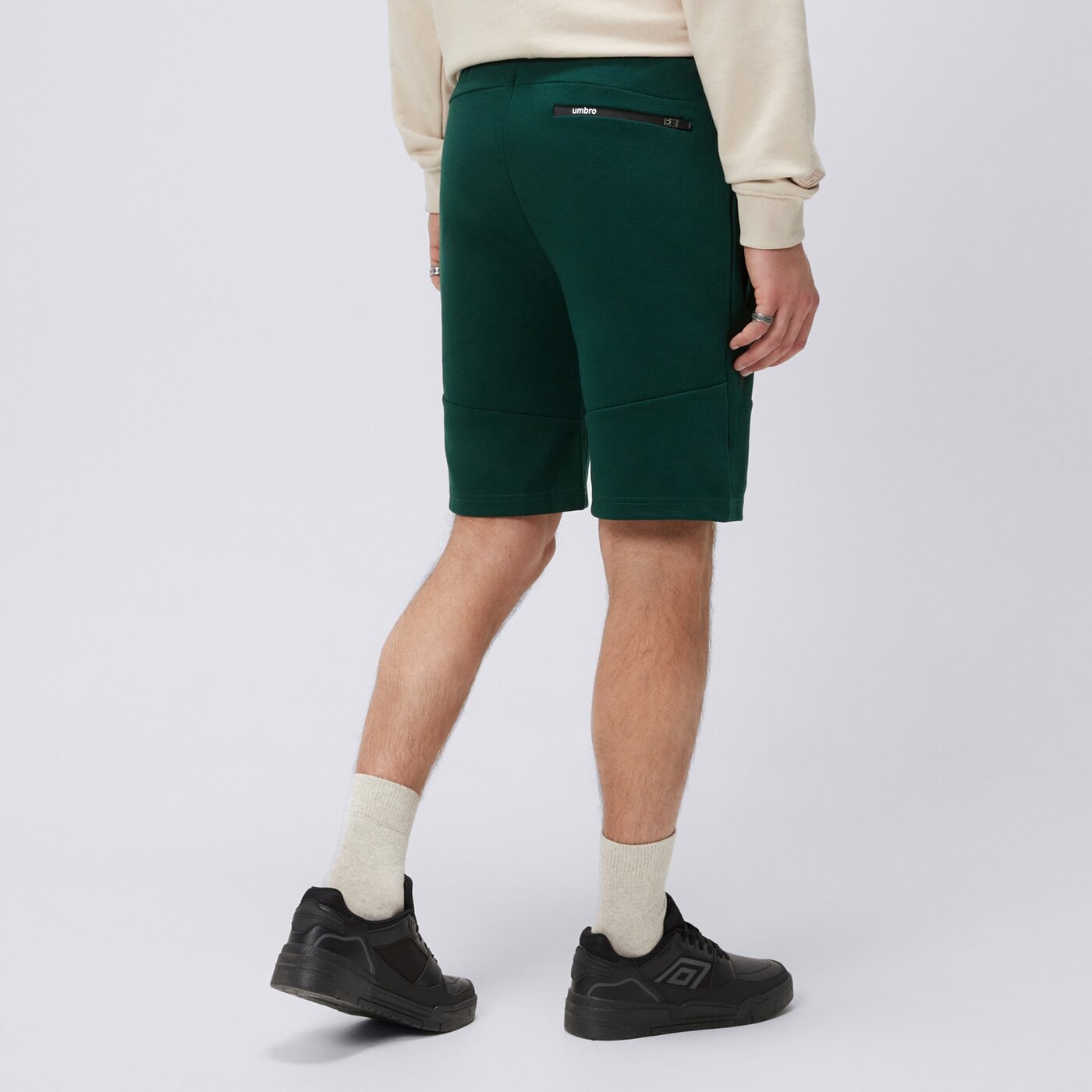 Spodenki męskie UMBRO SZORTY ORI ul125szm03004 kolor zielony