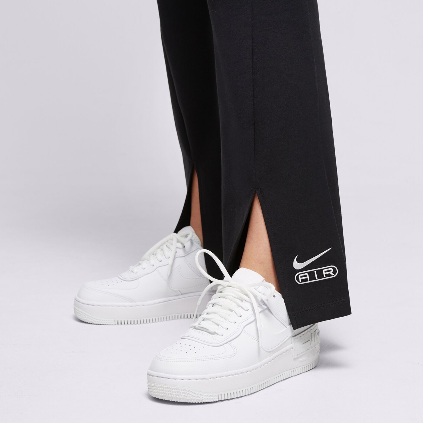 Spodnie dresowe damskie NIKE SPODNIE W NSW AIR HR TIGHT fn1891-010 kolor czarny