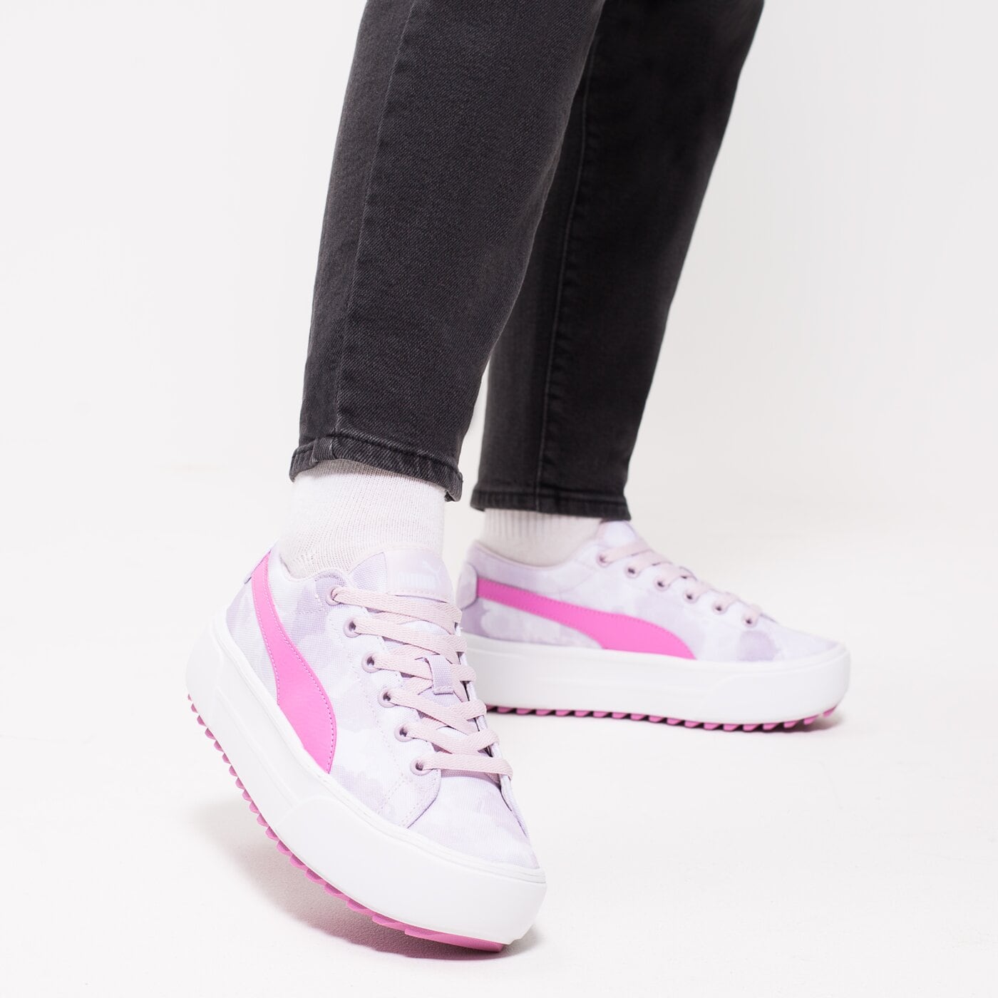 Buty sportowe damskie PUMA KAIA PLATFORM HAZY SUMMER 38391601 kolor fioletowy