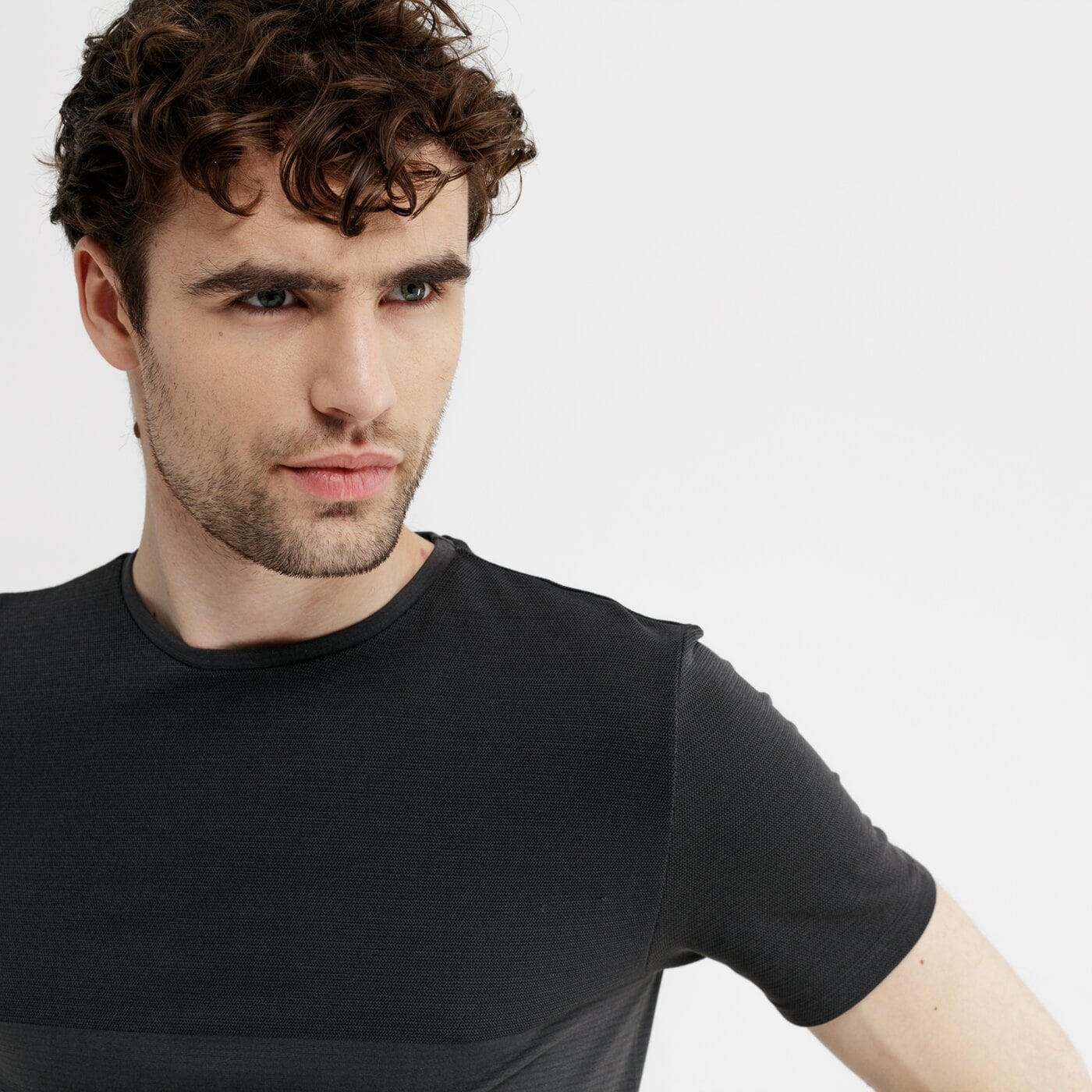 Koszulka męska LOTTO T-SHIRT SS X-FIT II SML 210489-01l kolor czarny