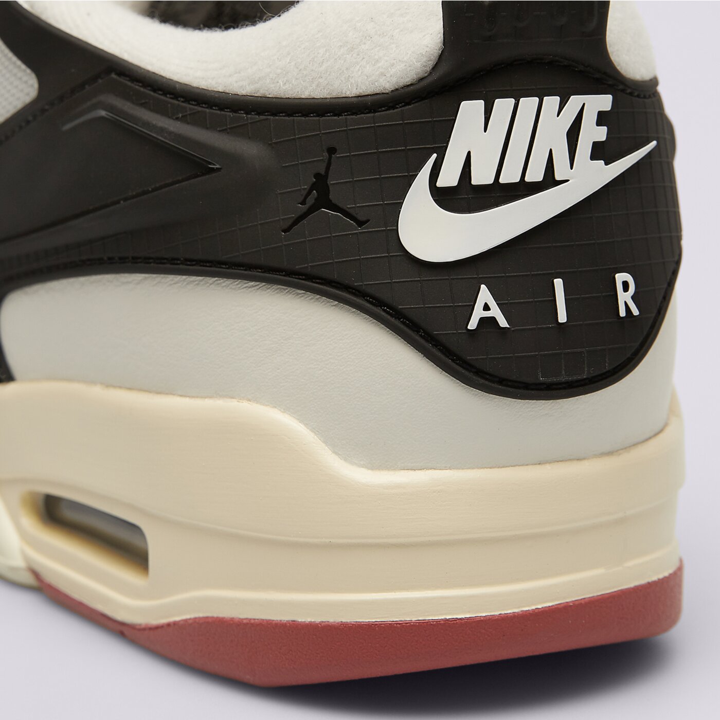 Buty sportowe męskie AIR JORDAN 4 RM fq7939-100 kolor beżowy