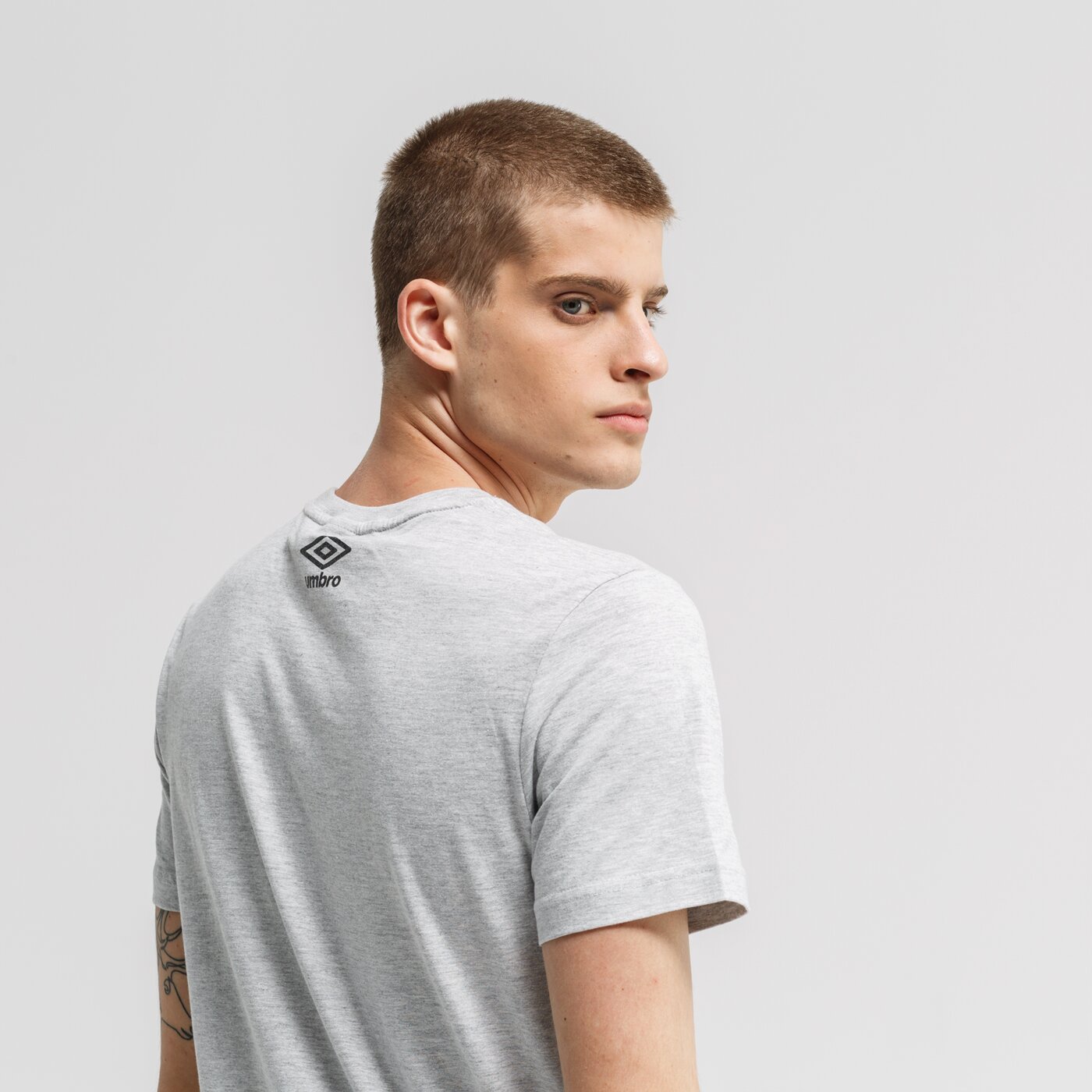 Koszulka męska UMBRO T-SHIRT REYNOLD ul39tsm22003 kolor szary
