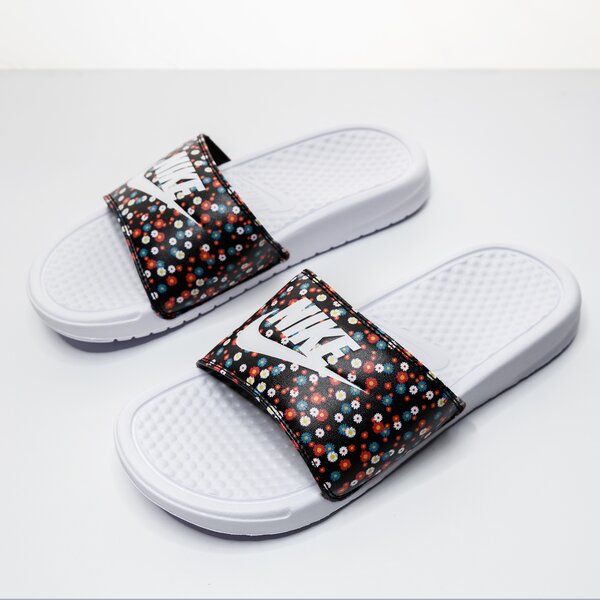 Klapki damskie NIKE BENASSI 618919-120 kolor biały
