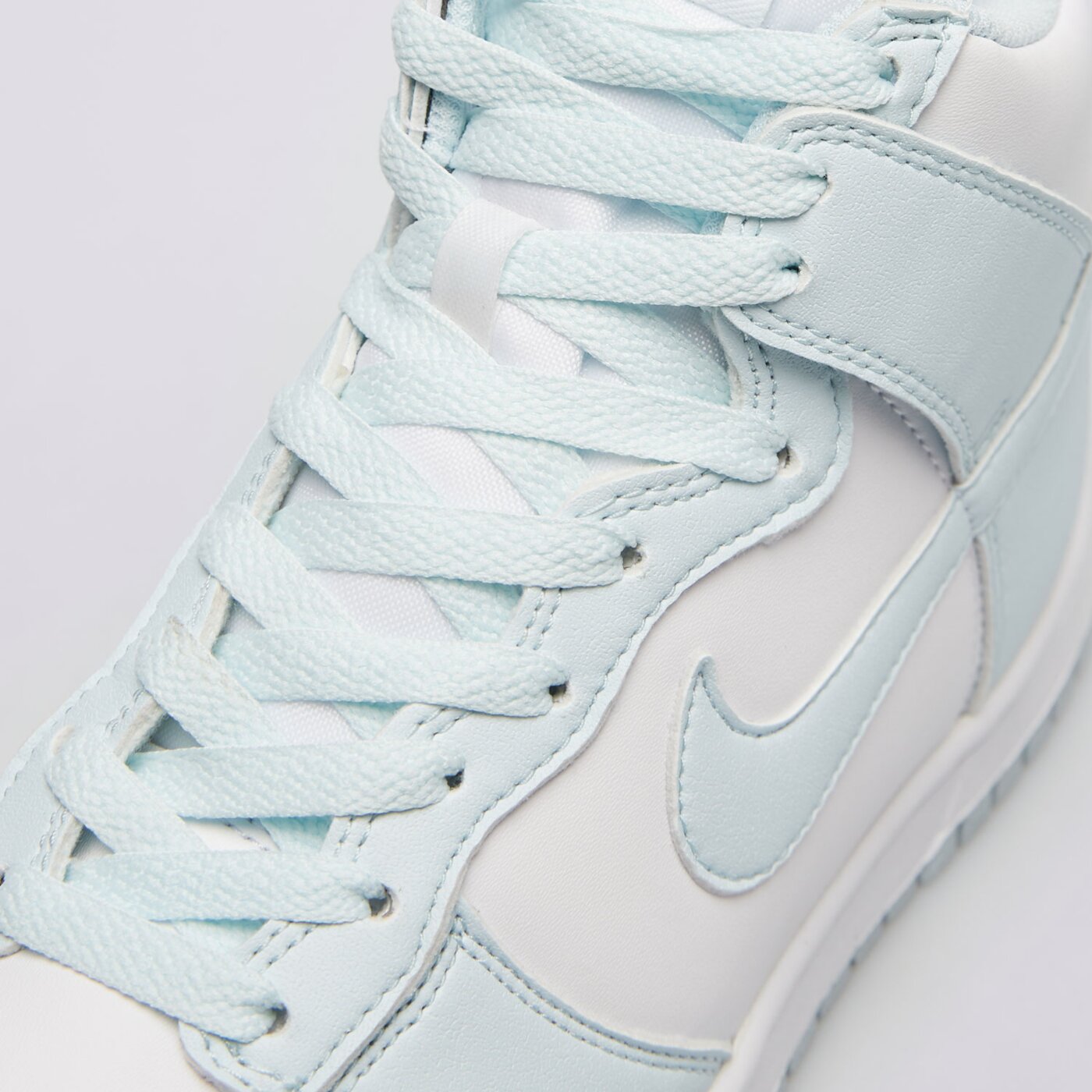 Buty sportowe damskie NIKE W DUNK HIGH NN fv5960-100 kolor zielony